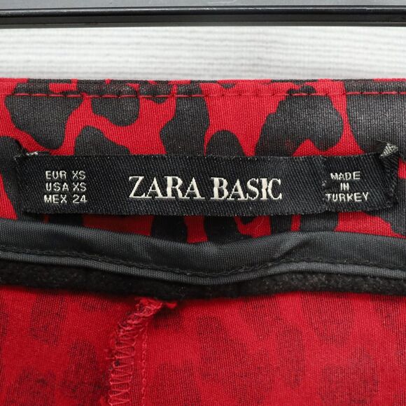 Zara Basic Pants Womens XS Red Black Animal Print Stretch Side Zip Mob Wife - Picture 3 of 12